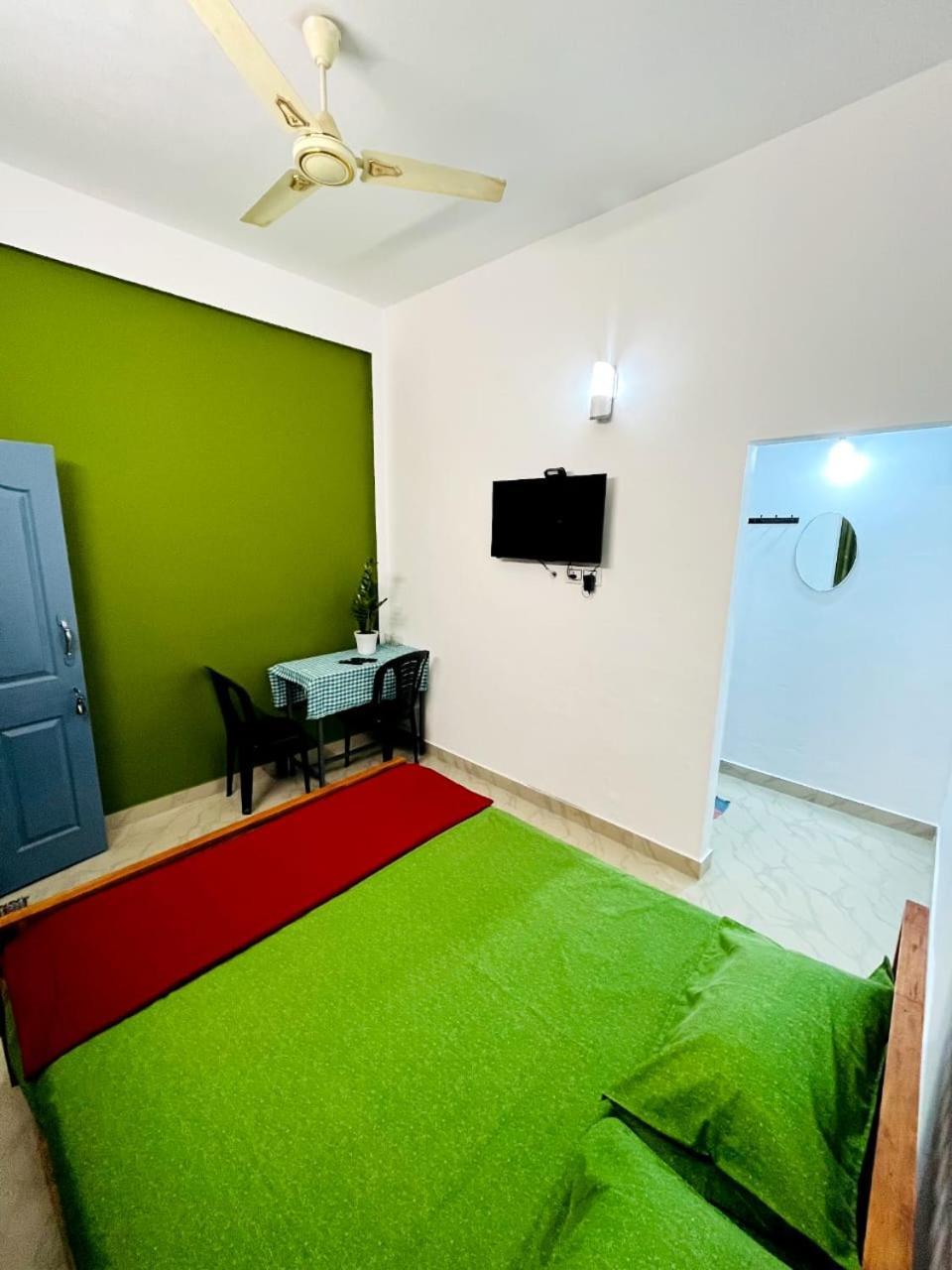 Munnar Lush Greens Kamer foto